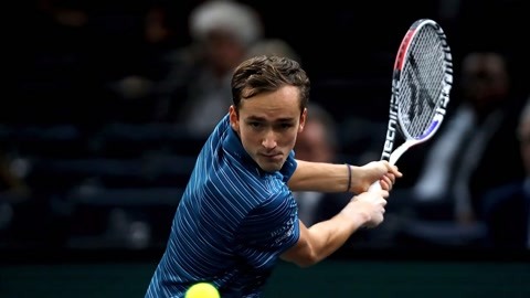 WTT总决赛：王楚钦／孙颖莎3-0林诗栋／蒯曼，收获两连胜